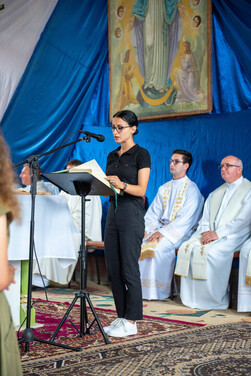 instalarea-noului-paroh-pavel-parohia-romano-catolica-berzunti-1120.jpg