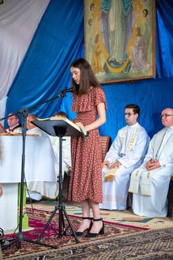 instalarea-noului-paroh-pavel-parohia-romano-catolica-berzunti-1121.jpg