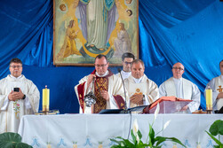 instalarea-noului-paroh-pavel-parohia-romano-catolica-berzunti-1145.jpg