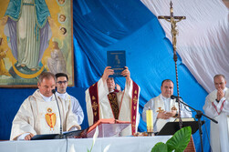 instalarea-noului-paroh-pavel-parohia-romano-catolica-berzunti-1159.jpg