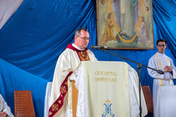 instalarea-noului-paroh-pavel-parohia-romano-catolica-berzunti-1166.jpg