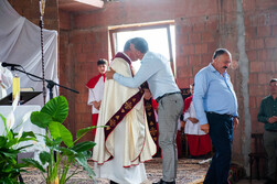 instalarea-noului-paroh-pavel-parohia-romano-catolica-berzunti-1170.jpg