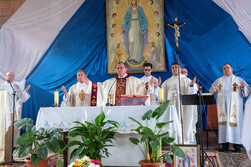 instalarea-noului-paroh-pavel-parohia-romano-catolica-berzunti-1196.jpg