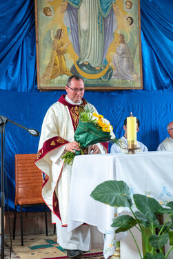 instalarea-noului-paroh-pavel-parohia-romano-catolica-berzunti-1207.jpg