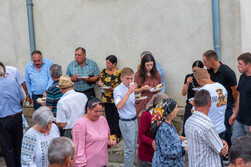 instalarea-noului-paroh-pavel-parohia-romano-catolica-berzunti-1230.jpg
