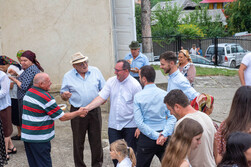 instalarea-noului-paroh-pavel-parohia-romano-catolica-berzunti-1236.jpg