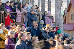 traditii-de-anul-nou-la-berzunti-parohia-romano-catolica-berzunti-852.jpg